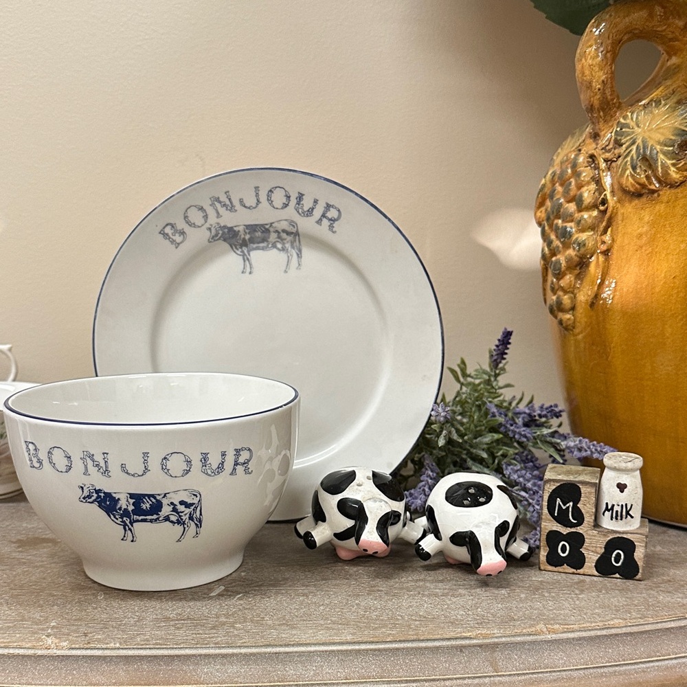 5 pc Shabby Chic French Country Bonjour Cow Plate Bowl Pepper Salt Shaker Moo